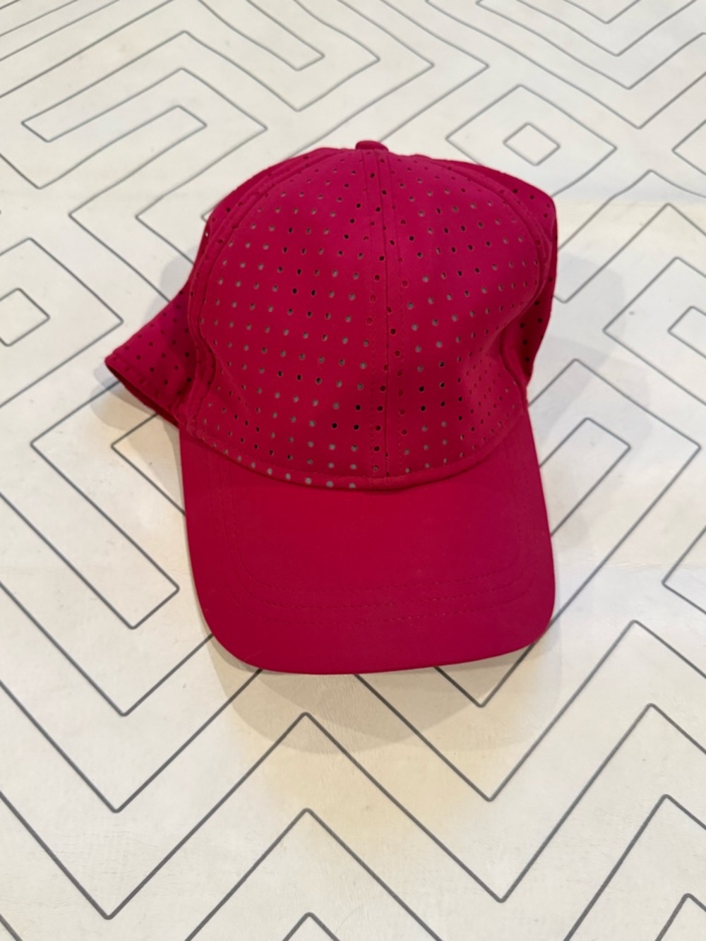 Lululemon Raspberry Reflector Hat